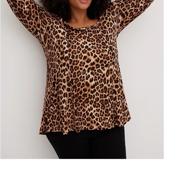 NWT TORRID FIT & FLARE TEE - SUPER SOFT LEOPARD - Picture 2 of 6